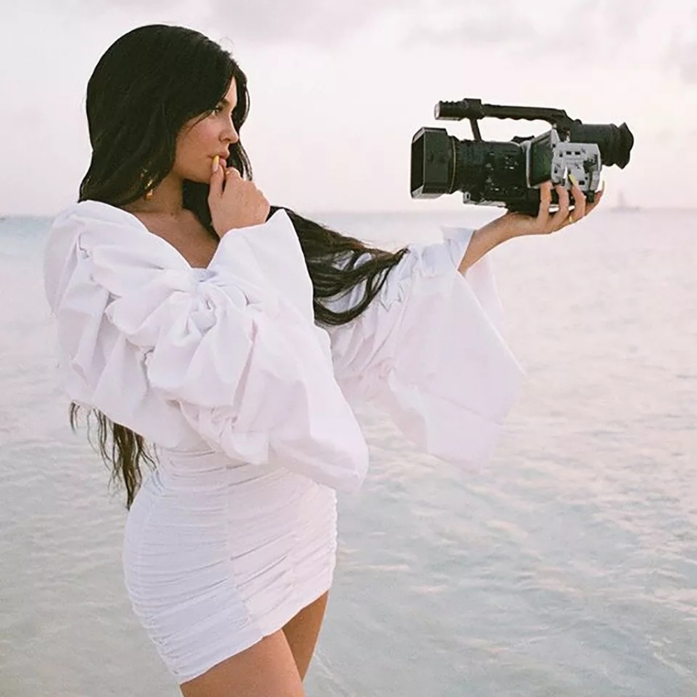 Kylie Inspired Rouched Bodycon White Dress Large - Picture 5 of 9